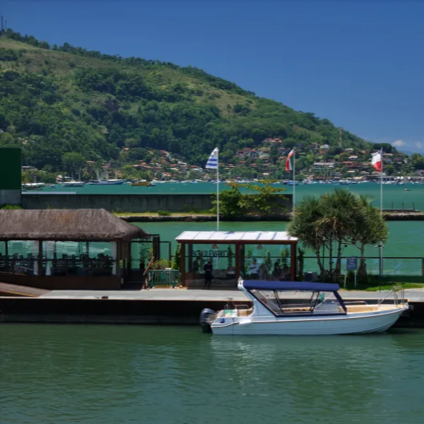 Conforto & Sofisticação - Vivencie o Padrão Ouro em Angra dos Reis